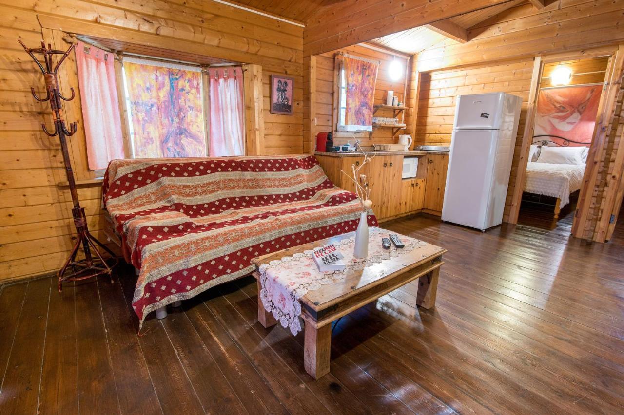 Nof Kinneret Cabins Had Nes Eksteriør billede