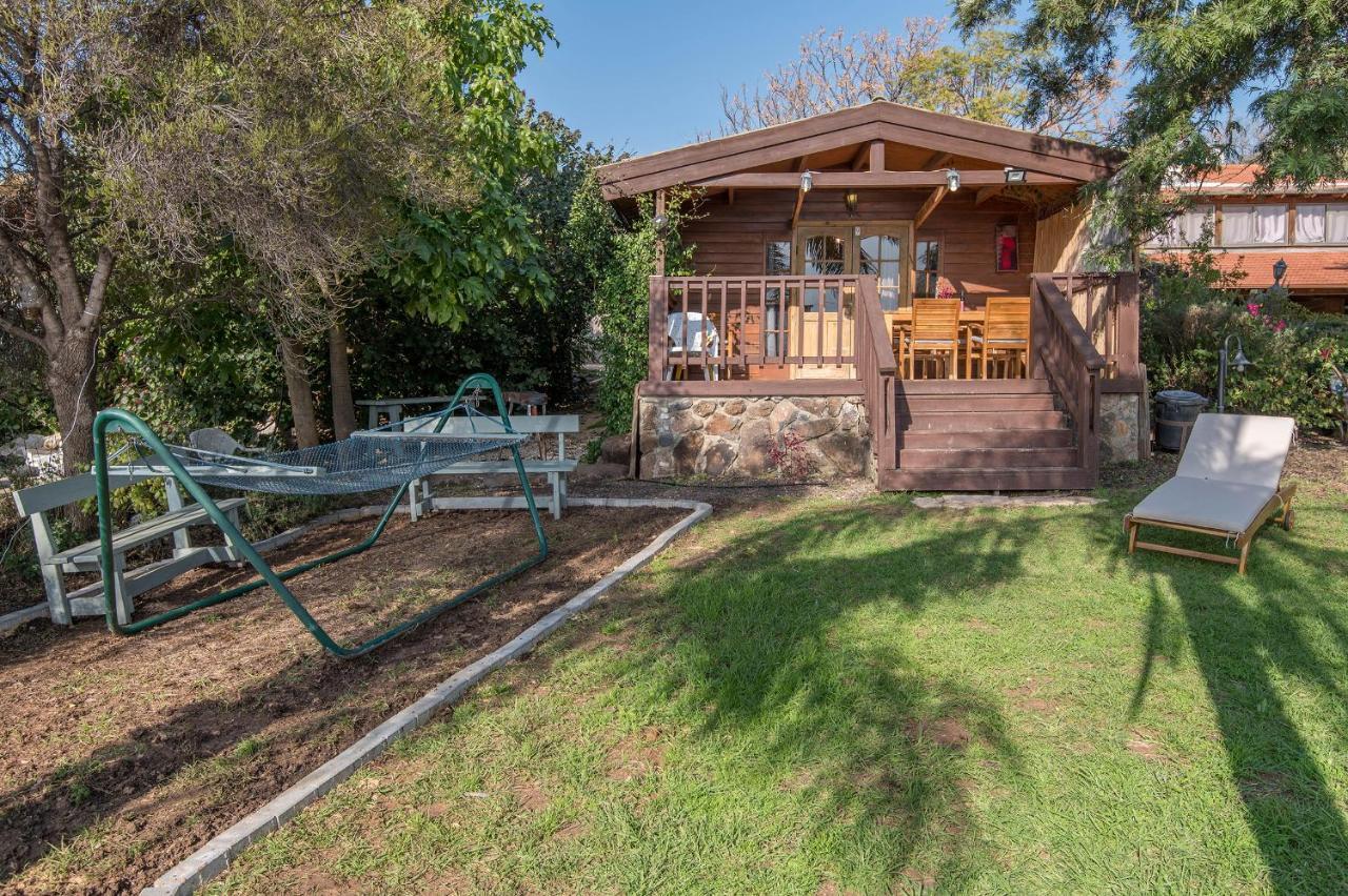 Nof Kinneret Cabins Had Nes Eksteriør billede